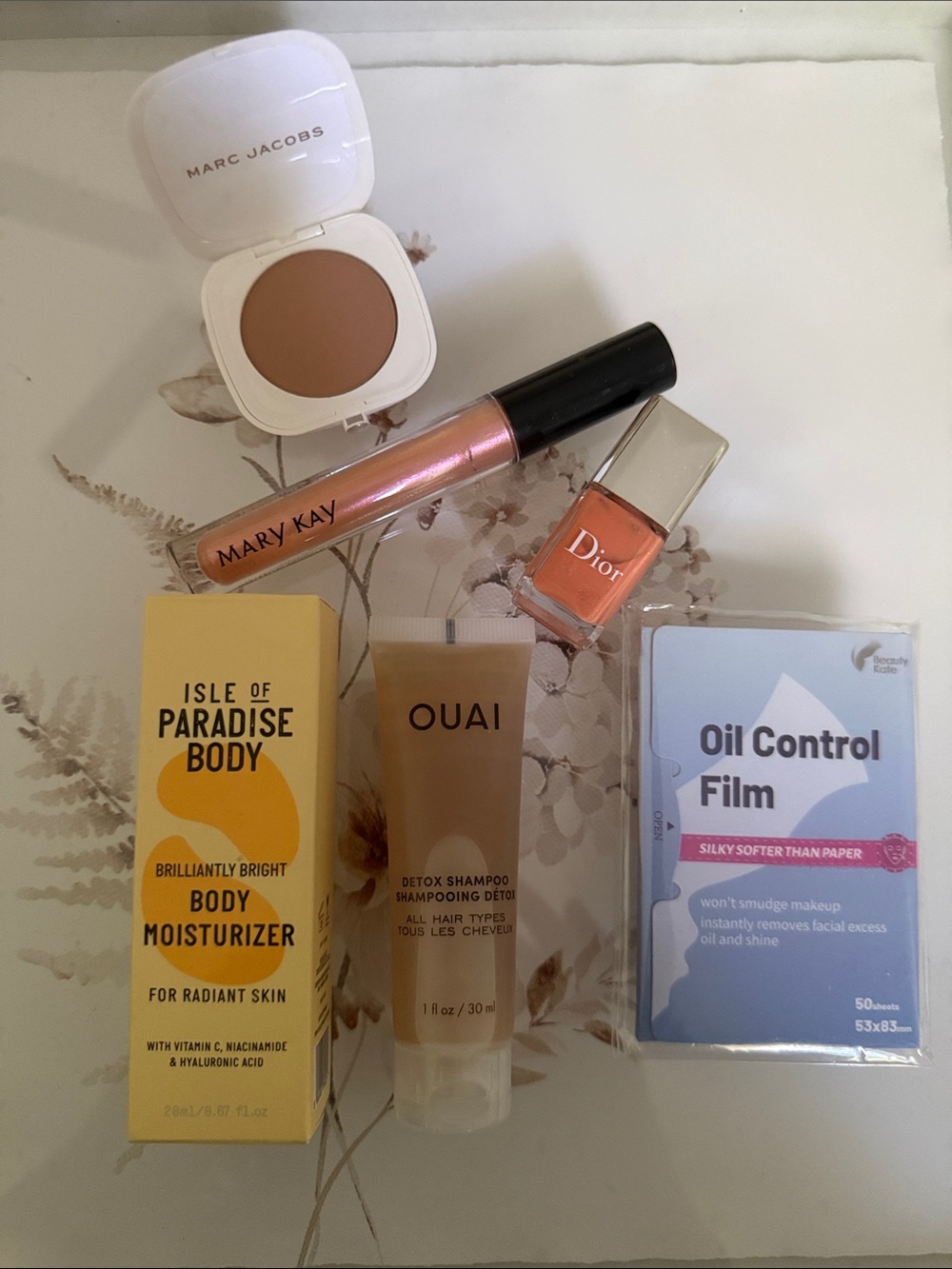 6 Piece Summer Essentials Skincare & makeup Bundle